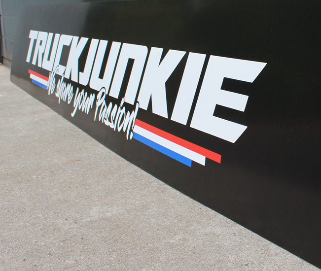 SCHMUTZFANGER KUNSTSTOFF - TRUCKJUNKIE &quot;WE SHARE YOUR PASSION!&quot;