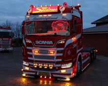 XENON WEISS - EXTRA POSITIONSLICHT - SCANIA LED SCHEINWERFER 2016+