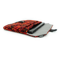 OMNIUS LAPTOP SLEEVE LARGE - RED PLUSH - BUCKLE LOCK